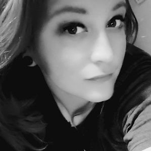 Meet your Posher, Vicky